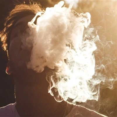 L'Irlande envisage d'imposer des taxes sur les cigarettes électroniques à par...