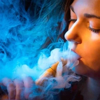 L'acide benzoïque présent dans les cigarettes électroniques est-il nocif ?